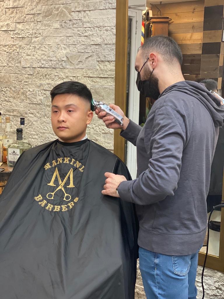 Tips For Men To Choose the Right Shampoo Based On Their Hair Type